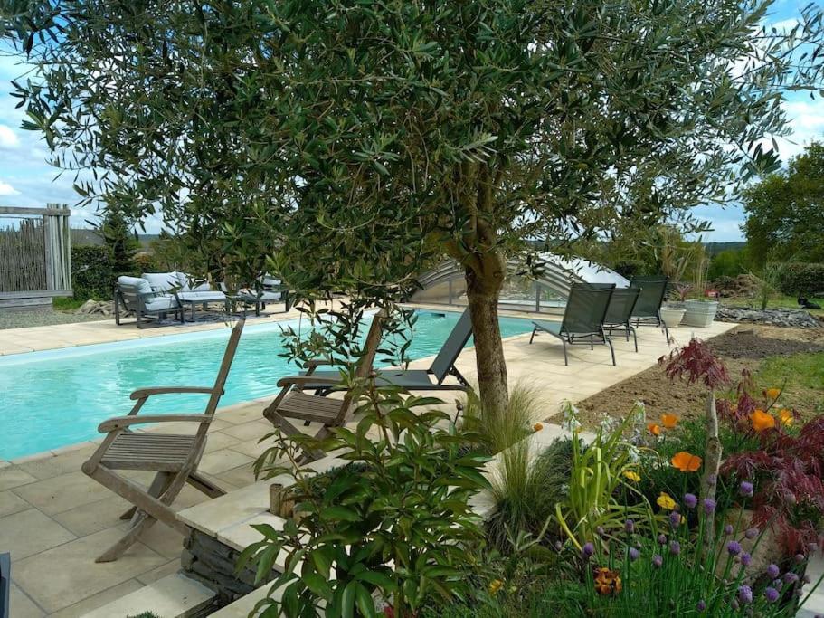 Maison/Villa Avec Piscine Privee Gite Brain D'Eau La Chapelle-de-Brain エクステリア 写真